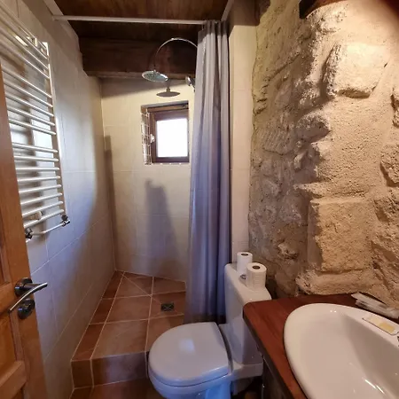 Bright And Quiet In L Eveque Apartman